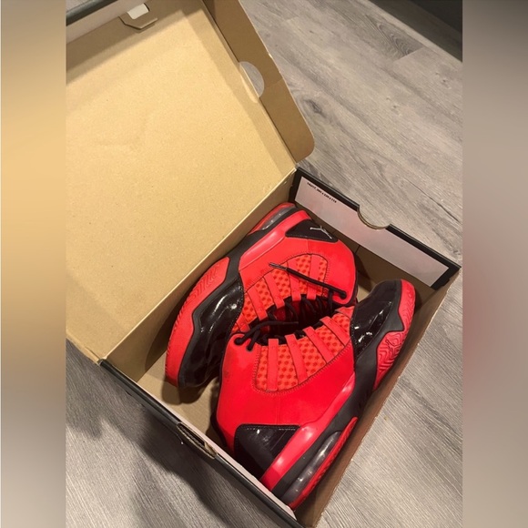 Jordan Other - Jordan 11s Max Aura